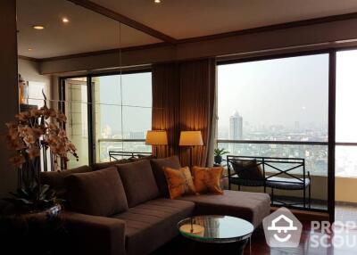 1-BR Condo at Ban Chao Phraya Condo near MRT Hua Lamphong (ID 513363)