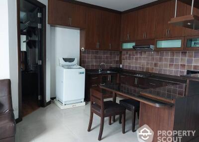 2-BR Condo at Citi Smart Sukhumvit 18 near BTS Asok