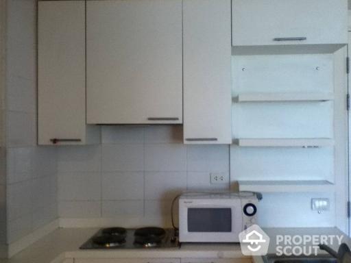 2-BR Condo at Wattana Suite Condominium near BTS Nana