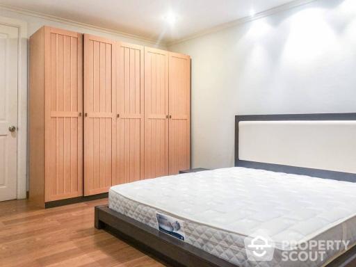 2-BR Condo at Wattana Suite Condominium near BTS Nana