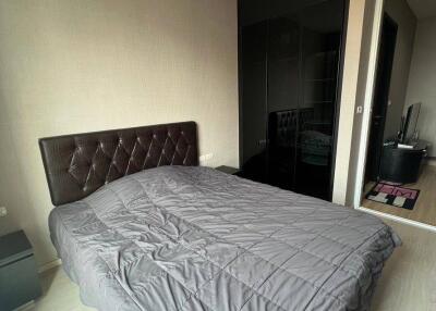 1-BR Condo at Rhythm Sukhumvit 44/1 near BTS Phra Khanong