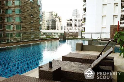 2-BR Serviced Apt. near BTS Phrom Phong