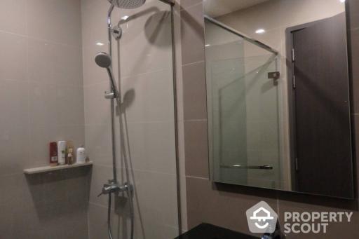 1-BR Condo at Edge Sukhumvit 23 near MRT Sukhumvit