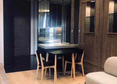 1-BR Condo at 28 Chidlom near BTS Chit Lom (ID 407967)