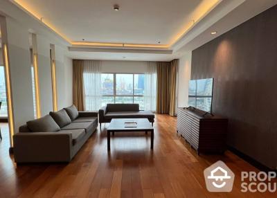 4-BR Apt. near BTS Phloen Chit