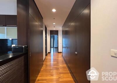 4-BR Apt. near BTS Phloen Chit