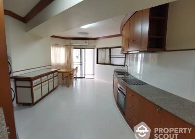 4-BR Apt. near BTS Asok (ID 515153)