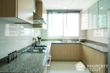 3-BR Apt. near MRT Queen Sirikit National Convention Centre (ID 511403)