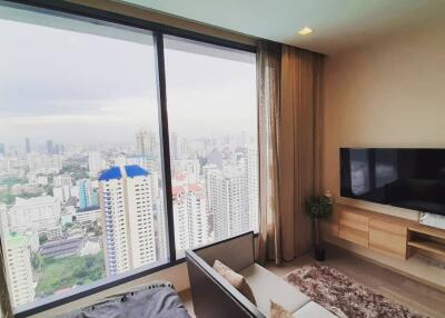 2-BR Condo at The Esse Asoke near MRT Sukhumvit (ID 512244)