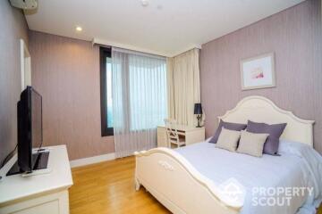 3-BR Condo at Aguston Sukhumvit 22 near MRT Queen Sirikit National Convention Centre