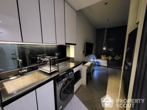 Studio Condo at Chapter Charoennakhorn - Riverside near BTS Krung Thon Buri