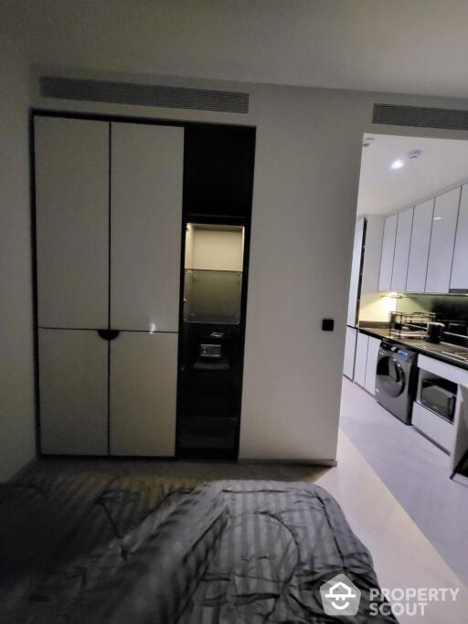 Studio Condo at Chapter Charoennakhorn - Riverside near BTS Krung Thon Buri