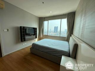 1-BR Condo at Villa Sathorn near BTS Krung Thon Buri