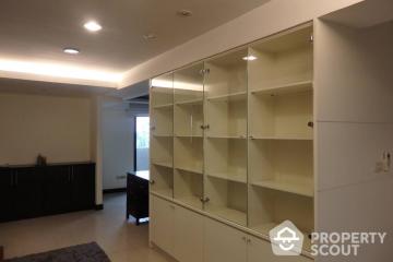 3-BR Condo at Royal Castle Sukhumvit near BTS Phrom Phong