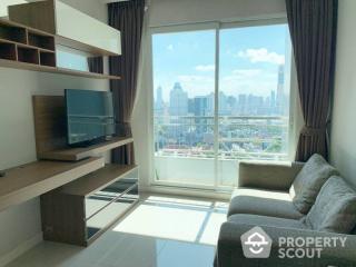 1-BR Condo at Circle Condominium near MRT Phetchaburi