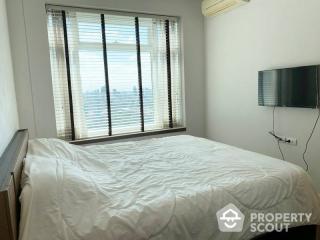 1-BR Condo at Circle Condominium near MRT Phetchaburi