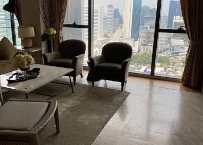 3-BR Condo at The Met Sathorn near BTS Chong Nonsi