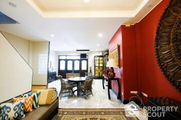 4-BR Townhouse near BTS Thong Lor