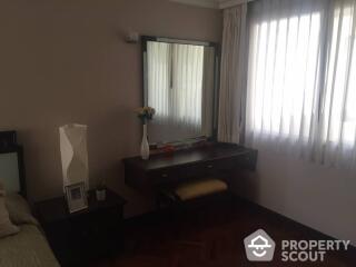 3-BR Apt. near MRT Sukhumvit (ID 510665)