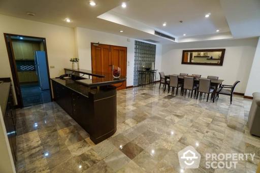 3-BR Apt. near BTS Phrom Phong (ID 392881)