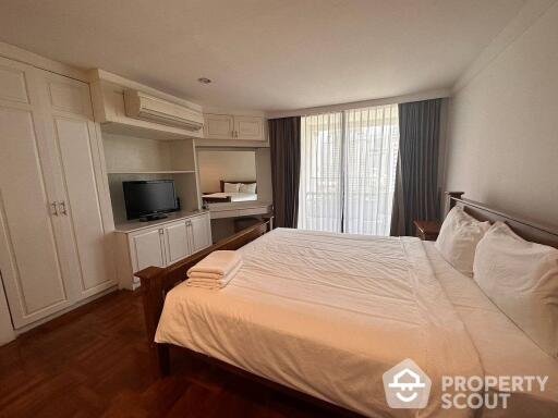 3-BR Condo at Trinity Complex near BTS Chong Nonsi