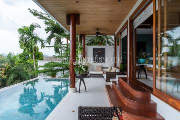 SUR6910: Villa with Stunning Sea View in Surin