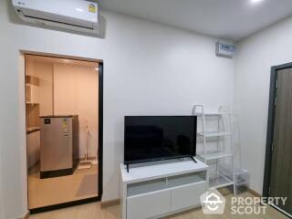 1-BR Condo at Supalai Loft Prajadhipok-Wongwian Yai near BTS Wongwian Yai