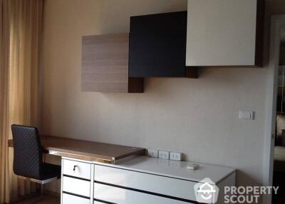 1-BR Condo at Hive Sathorn near BTS Krung Thon Buri (ID 510110)