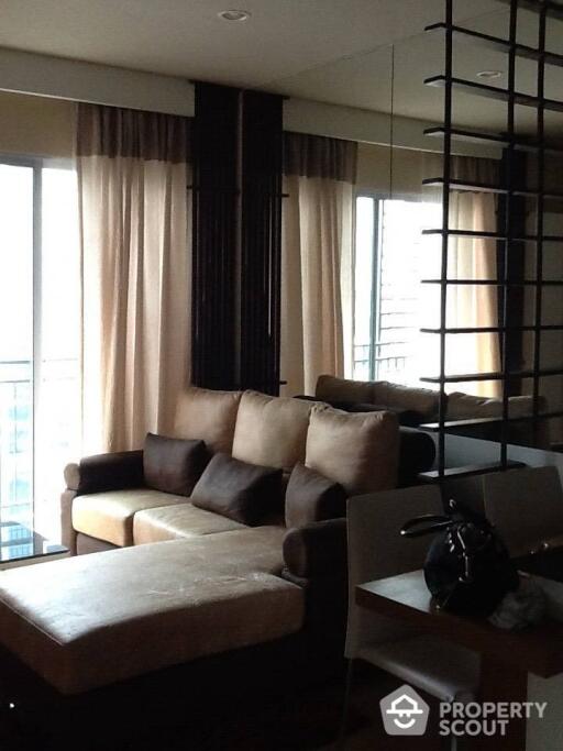 1-BR Condo at Hive Sathorn near BTS Krung Thon Buri (ID 510110)