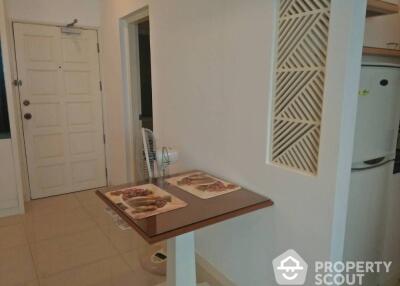 1-BR Condo at President Place near BTS Chit Lom (ID 516403)
