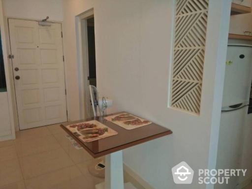 1-BR Condo at President Place near BTS Chit Lom (ID 516403)