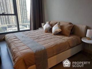 1-BR Condo at The Esse At Singha Complex near MRT Phetchaburi