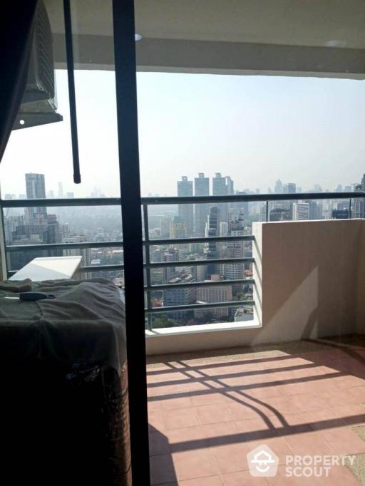 1-BR Condo at The Waterford Diamond Tower Sukhumvit near BTS Phrom Phong