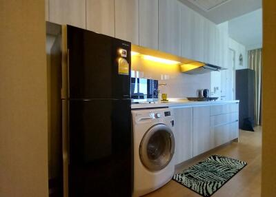 2-BR Condo at The Lumpini 24 near BTS Phrom Phong