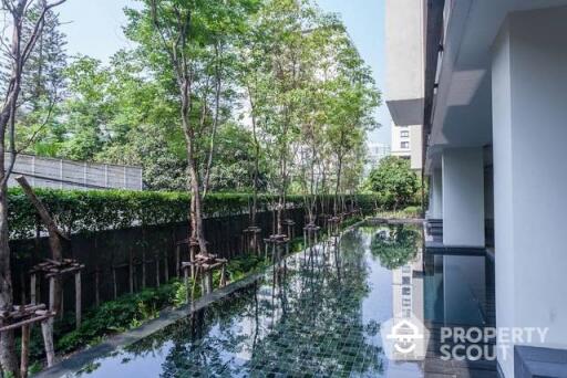 2-BR Condo at Via 31 near MRT Sukhumvit (ID 510819)