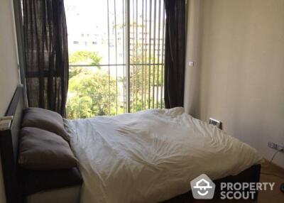 2-BR Condo at Via 31 near MRT Sukhumvit (ID 510819)