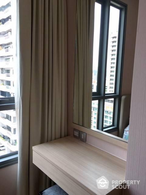 2-BR Condo at H Sukhumvit 43 near BTS Phrom Phong (ID 510631)