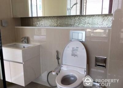 2-BR Condo at H Sukhumvit 43 near BTS Phrom Phong (ID 510631)