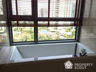 2-BR Condo at H Sukhumvit 43 near BTS Phrom Phong (ID 510631)