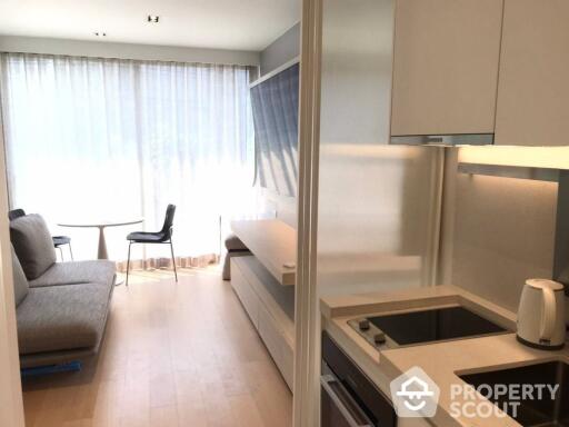 1-BR Condo near BTS Phrom Phong