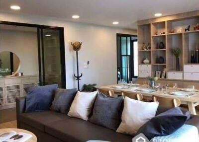 2-BR Apt. near MRT Sukhumvit (ID 60205)