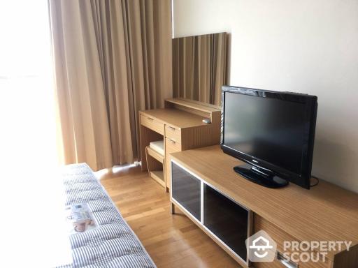 1-BR Condo at Urbana Sathorn Condominium near BTS Sala Daeng (ID 412519)