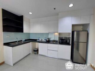 2-BR Apt. near BTS Ekkamai