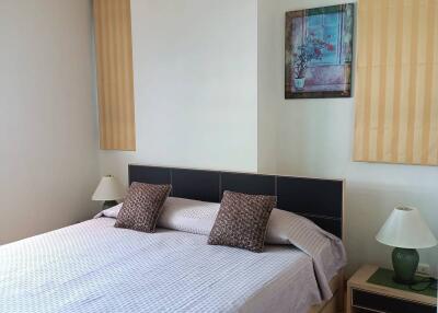 2-BR Condo at Supalai Premier Place Asok near MRT Phetchaburi