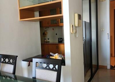 2-BR Condo at Supalai Premier Place Asok near MRT Phetchaburi