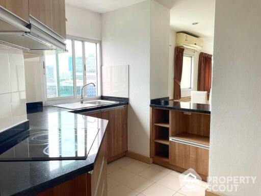 2-BR Apt. near MRT Queen Sirikit National Convention Centre (ID 399925)