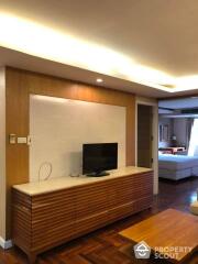 1-BR Serviced Apt. near MRT Khlong Toei