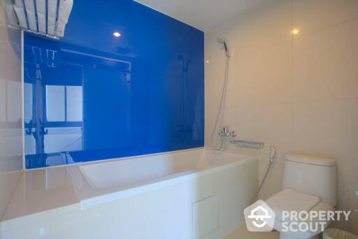 1-BR Serviced Apt. near MRT Sukhumvit (ID 405958)