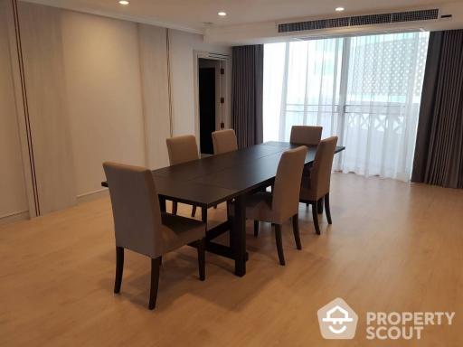 4-BR Condo at Raj Mansion near BTS Phrom Phong (ID 515051)