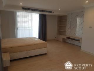 4-BR Condo at Raj Mansion near BTS Phrom Phong (ID 515051)